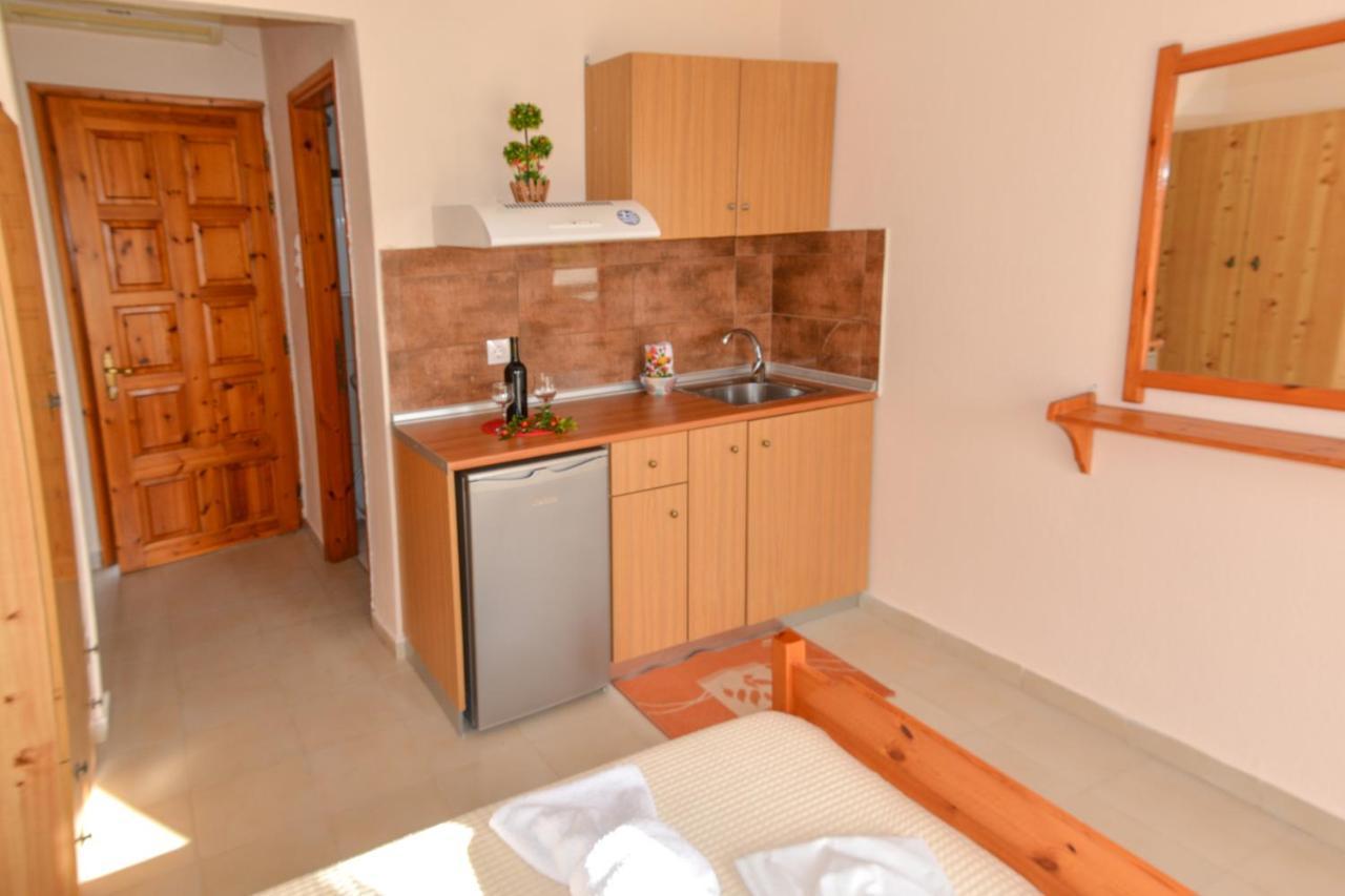 Thalia Rooms Neos Marmaras Exterior foto